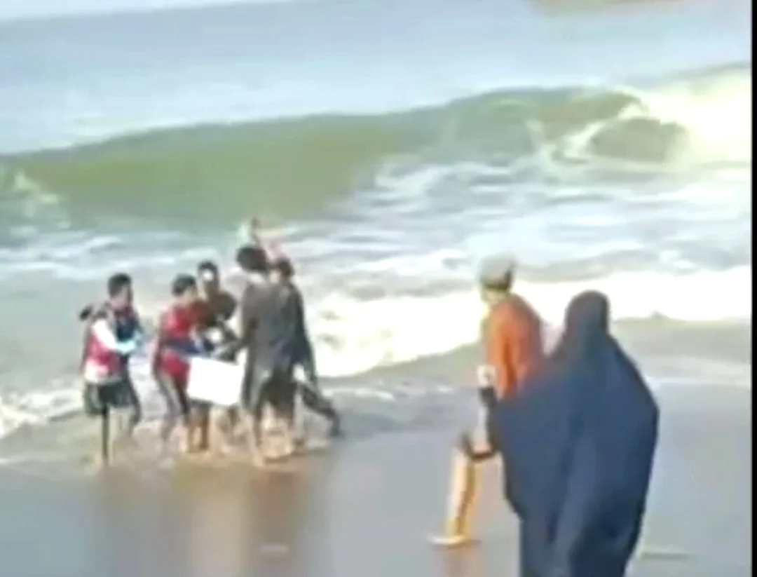 Pengeroyokan di Pantai Wediawu Malang: 4 Tersangka Ditangkap