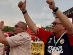 Persis Solo Dapat Dukungan Penuh dari Suporter, Flare Membara di Latihan Terakhir