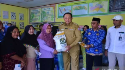 Polsek Cimenyan Pantau Penyaluran Bantuan Pangan TA 2026: Distribusi Tepat Sasaran di Kecamatan Cimenyan