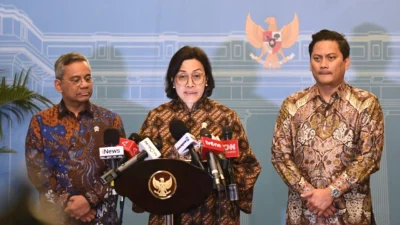 Presiden Prabowo Instruksikan Menkeu Copot Bos Bea Cukai, Reformasi Birokrasi Jadi Fokus
