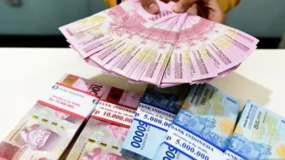 Rupiah Melemah Lagi, Sekarang Jadi Rp17.507 per Dolar: Apa yang Terjadi?