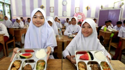 Satgas MBG Loteng Buka Layanan Pengaduan: Masyarakat Bisa Laporkan Keluhan Program Makan Bergizi Gratis via Call Center 112