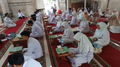 SD Bosowa Al Azhar Gelar Khotmul Qur’an dan Doa Bersama Jelang Ujian Sekolah