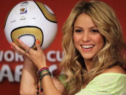 Shakira dan Burna Boy Hadirkan 'Dai Dai', Lagu Resmi FIFA Global Citizen Education Fund