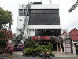 Skandal Menara BTS Ilegal: Sasar Lahan Sekolah, Proyek di Malang Diduga Berkedok Menara Masjid