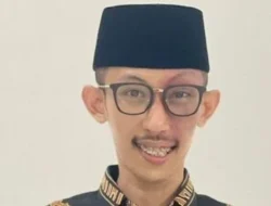 Syahri Merokok dalam Rapat DPRD, Gerindra Jember: Dia Belum Dikader, Skandal yang Menggemparkan