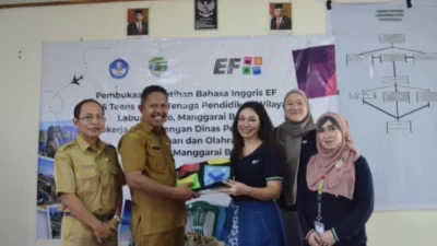 Tingkatkan Kemampuan Bahasa Inggris Pelajar SMP di Labuan Bajo, MSS English Centre Gelar Kompetisi Mengeja Kata