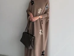 Tips Styling Scarf, Bukan Hanya untuk di Leher!