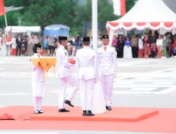 UNDIP Menggelar Upacara Penuh Haru Memperingati Kepergian Prof. Ir. Johannes Hutabarat