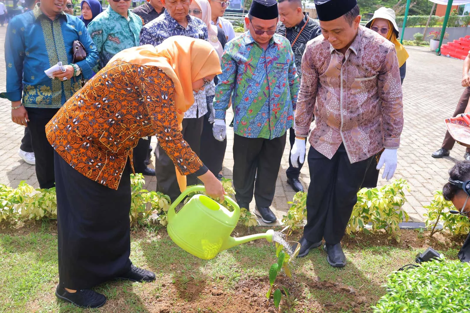 Ekoteologi Jambi: Dirjen Pendis Apresiasi Program, Tekankan Komitmen Merawat Pohon Hingga Berbuah