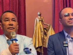 Hotman Paris Gencar Balas: Pasang Badan Bela Raffi Ahmad, Hotman Paris Sentil Oknum Penebar Fitnah: Pengecut!
