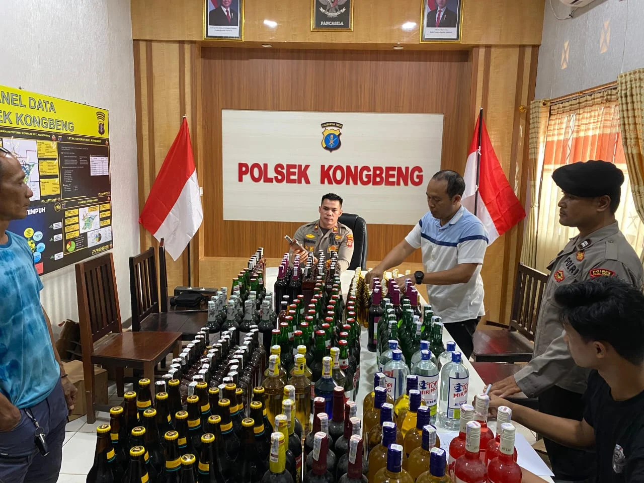 Polsek Rancaekek Gencarkan Operasi Pekat, Amankan Miras dan Tertibkan Premanisme demi Kamtibmas Kondusif