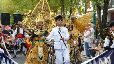 Ribuan Warga Padati Malioboro Saksikan Kirab Budaya Tresna Pancasila