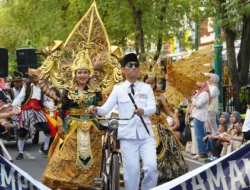 Ribuan Warga Padati Malioboro Saksikan Kirab Budaya Tresna Pancasila