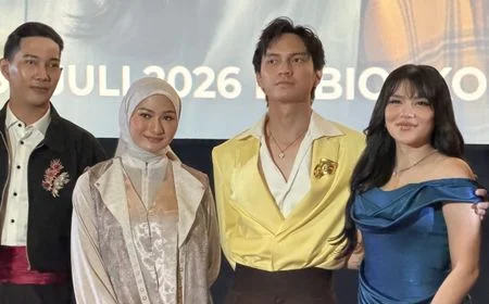 Davina Karamoy Menangis Berjamaah dalam Proses Syuting Film Baru: Andai Waktu Bisa Diulang Kembali