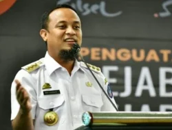 Gubernur Sulsel Berang, Minta Masyarakat Berhenti Protes atas Kerusakan Jalan