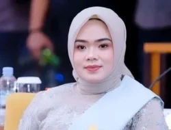 Kekacauan di DPRD Bone: Ketua Lempar Kue ke Wajah Staf PPPK!